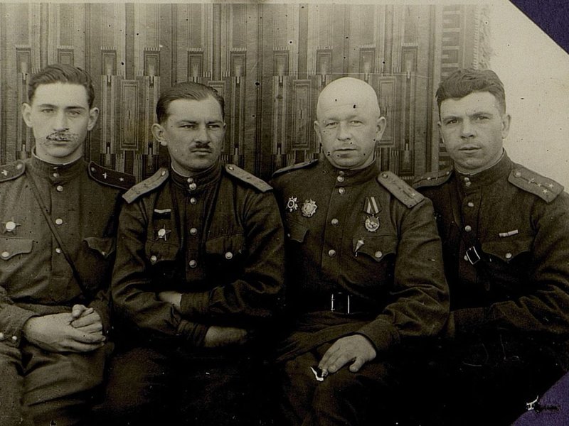 Image: From left to right: Junior Lieutenant Lukashevich, Lieutenant Dedyurin, Air Force Commander Senior Lieutenant Dragunov, Senior Lieutenant Marchenko