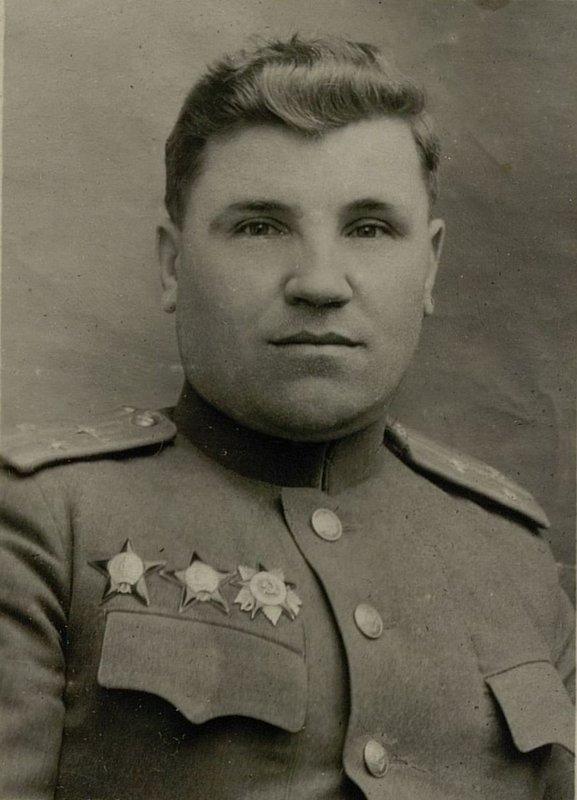 Фотография: Начальник штаба 26 РАБ подполковник Бердник