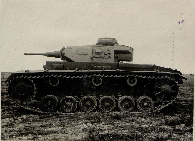 Image: Medium tank T-III (with 50 mm long-barreled gun)