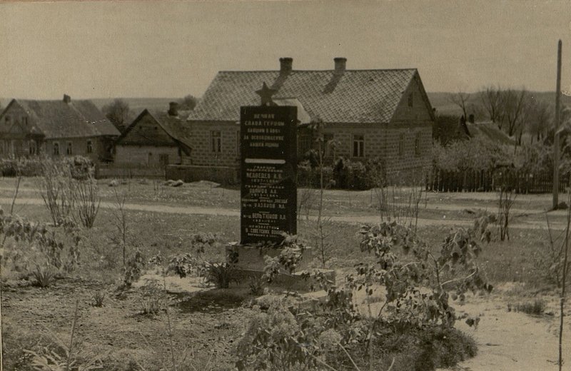 Image: Mass grave