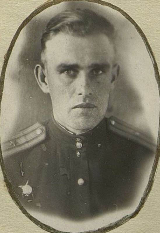 Фотография: Инспектор политотдела майор Басков В.М.