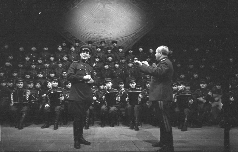 The Red Banner Ensemble of the Red Army song and dance of the Soviet Union (Finland)