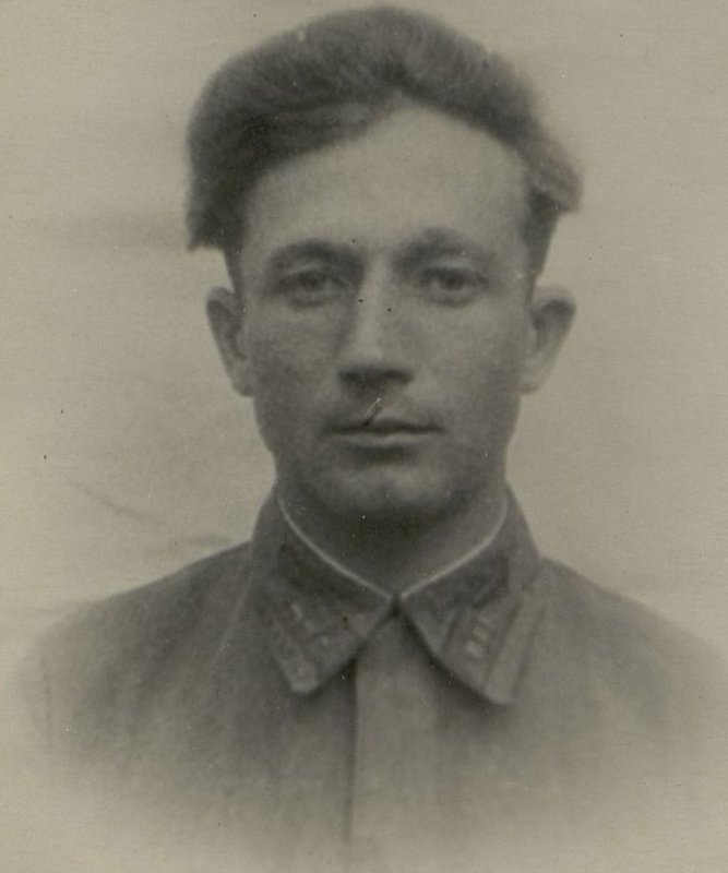 Image: Senior Lieutenant Pavel Andreevich Neporada