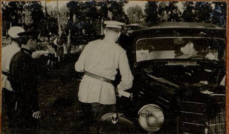 Фотография: Начальник штаба округа генерал майор Богданович во время инспекторской поверки