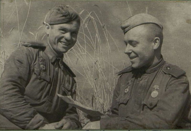 Image: Excellent chauffeurs F. Korolev and I. Pisutsky