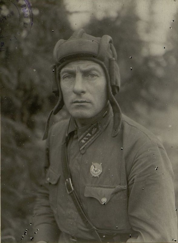 Image: Tank commander Senior Lieutenant Matissen P.P.