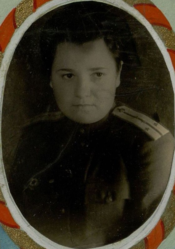 Фотография: Ведущий хирург госпиталя Гвардии Капитан медицинской службылужбы Свенцитская Е.А.