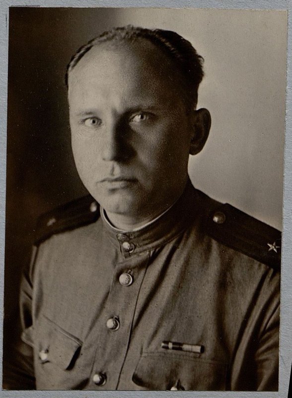 Фотография: Начальник штаба полка Майор Лопатин И.Д.