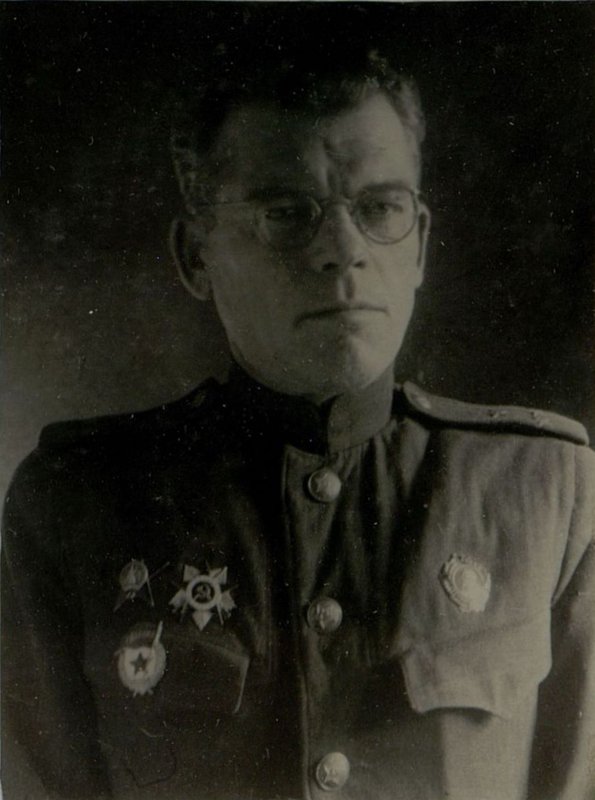 Фотография: Гвардии полковник интендантской службы Сулим-СамуйлоО Лев Каэтонович. Заместитель командира 12 Гвардейского стрелкового корпуса по тылу
