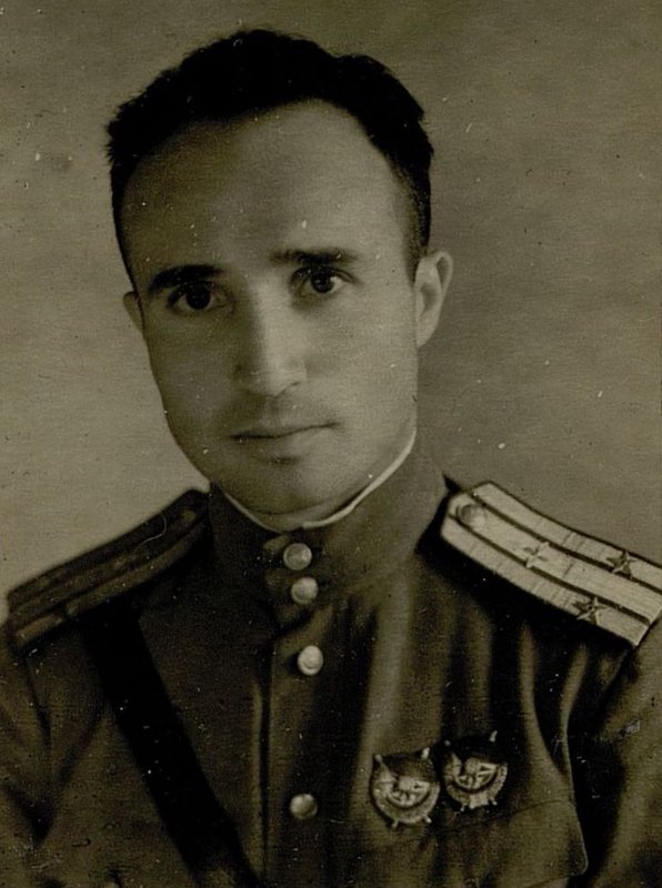 Фотография: Подполковник Завилович Владимир Аврамович. Начальник воздушно-стрелковой службы 6 воздушной армии