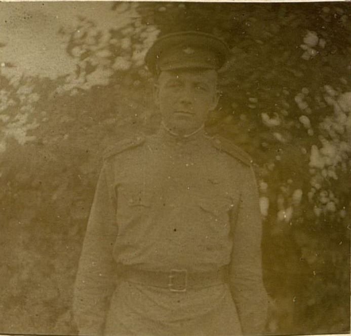 Фотография: Старшина Васильев, заведующий складом объединённые вооружённые силы (ОВС)