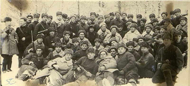 Фотография: Группа политсостава на занятиях. 1-я конференция боевого актива