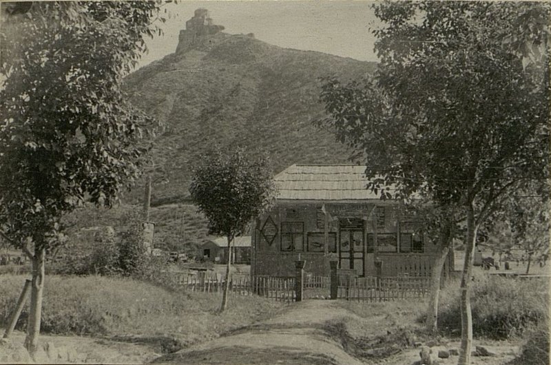 Фотография: Ленинский домик школы