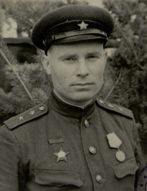 Фотография: Начальник санитарной службы Бригады Майор медицинской службы Шквара Андрей Иванович
