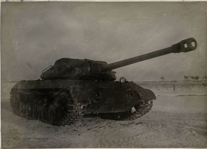 Image: Heavy tank IS-3