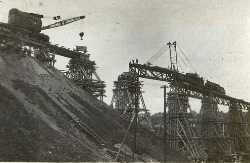 Image: Bridge over the river Neman near the city of Grodno