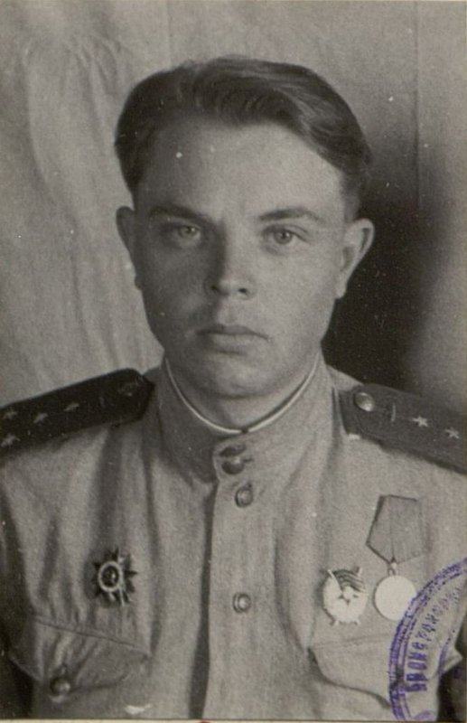 Image: The commander of the 2nd tank battalion, Captain Danilov F.I.