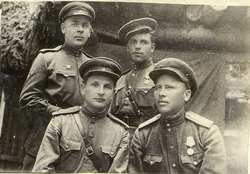 Image: Secretary of the Divisional Party Committee (DPK) Major Kobyako and the political apparatus of the 181st Rifle Regiment