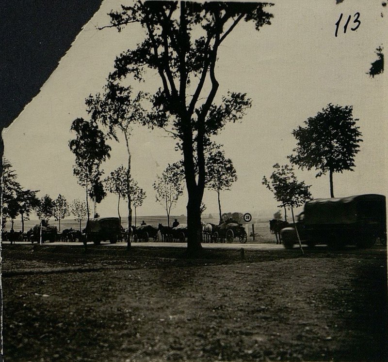 Фотография: Войска Армии возвращаются на Родину. (район Поличка)
