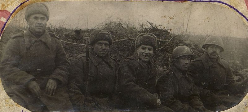 Фотография: Участники 3-х войн: Они третий раз с оружием в руках сражаются с немецкими захватчиками