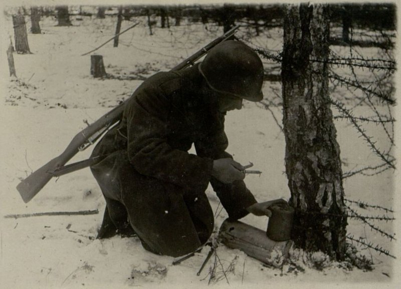 Image: Red Army soldier Golikov found and defused 620 enemy mines in two days