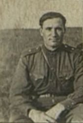 Фотография: Комиссар полка. Майор Зенин Семен Михайлович