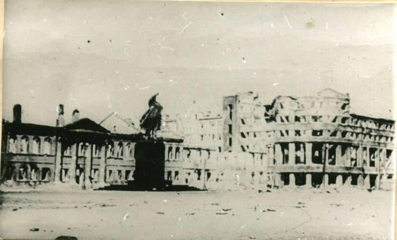 Площадь Ленина г. Воронеж в годы Великой отечественной войны