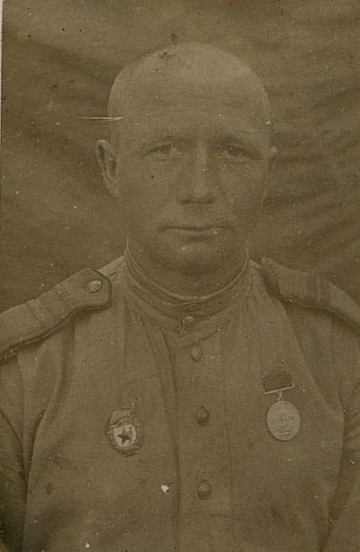 Image: Guard sergeant Pushechnikov V.A.