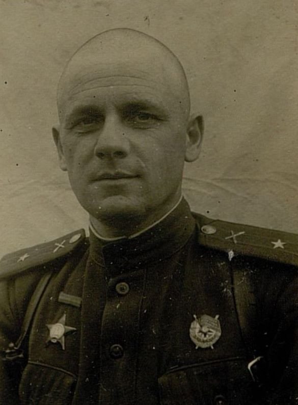 Image: Major Zalivakin Nikolay Dmitrievich. Commander of the 395th Howitzer Artillery Regiment of the Strategic Reserve
