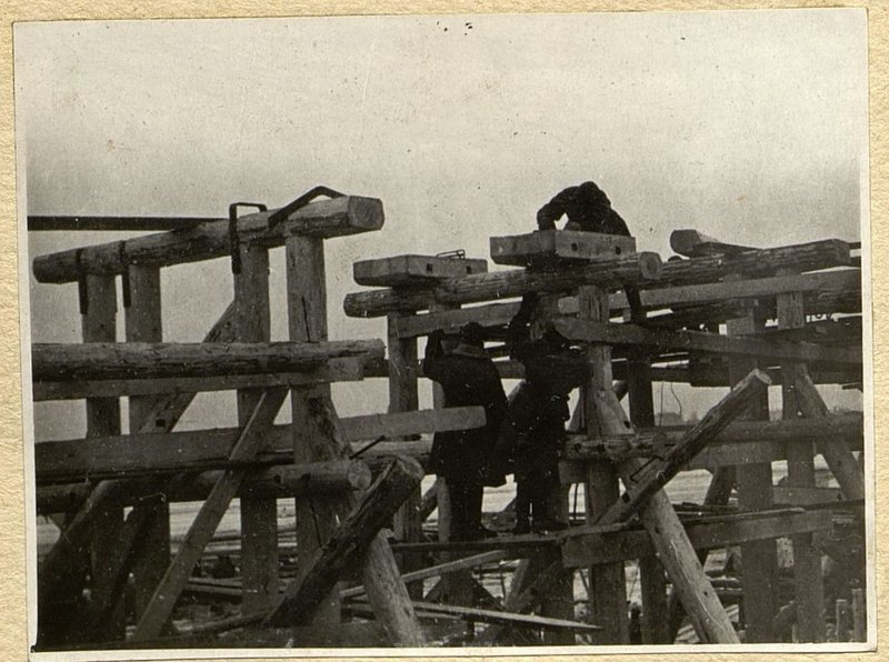 Фотография: Укладка опорных подушек