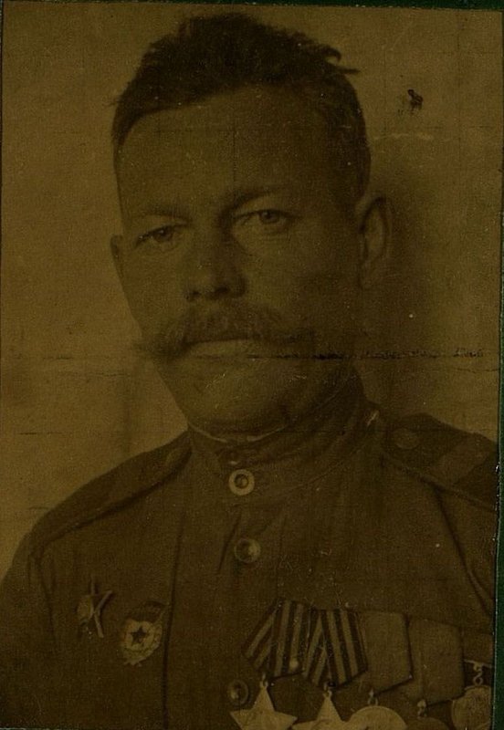 Фотография: Гвардии Старший Сержант  Киреев кавалер орденов Славы всех 3-х степеней