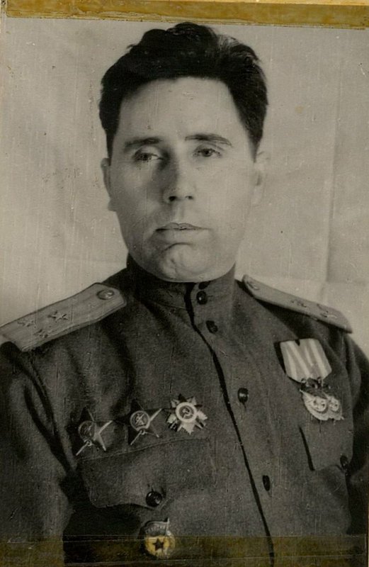 Image: Chief of Staff of the 49th Guards Rifle Division of the Guards Colonel Shubin