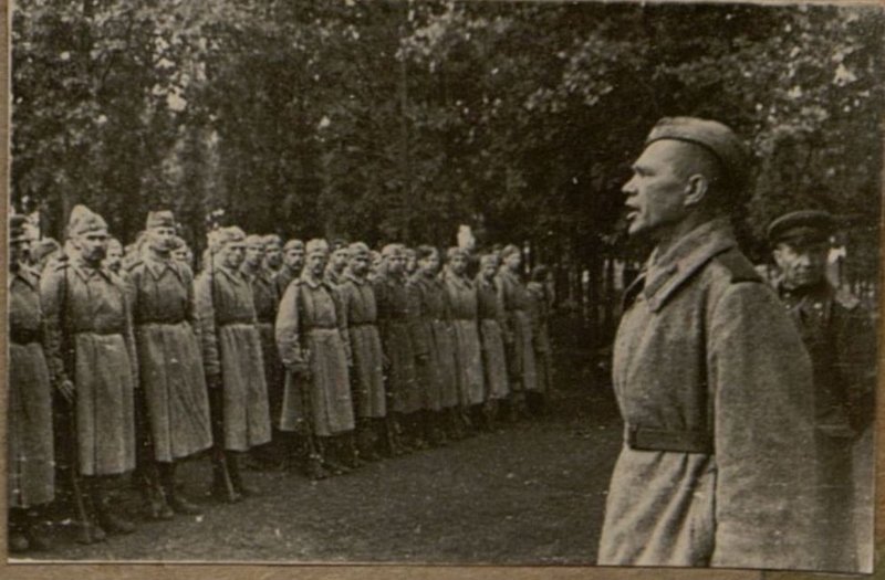 Фотография: Принятие военной присяги