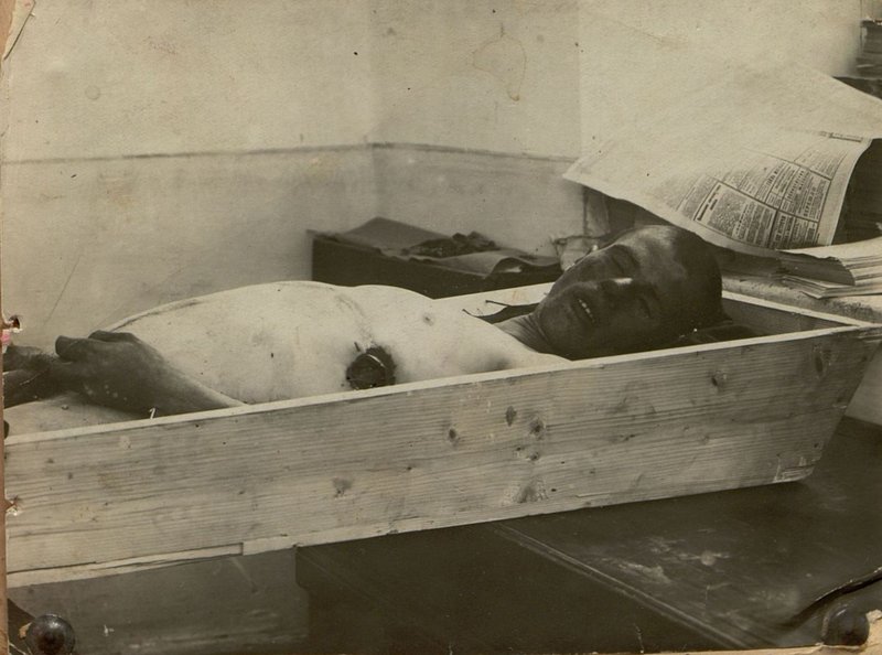 Фотография: Полковник взвода Колесник героически умерший в бою с Гаип-пангатом 15 сент. 1932 г.