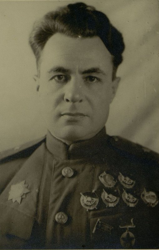 Фотография: Член Военного Совета 13 армии генерал-лейтенант Козлов М.А.