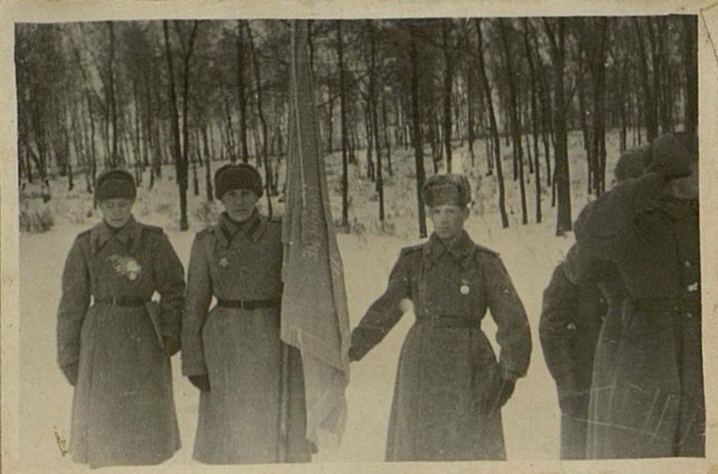 Фотография: Фотоальбом "Коммунисты армии в боях с японскими захватчиками"