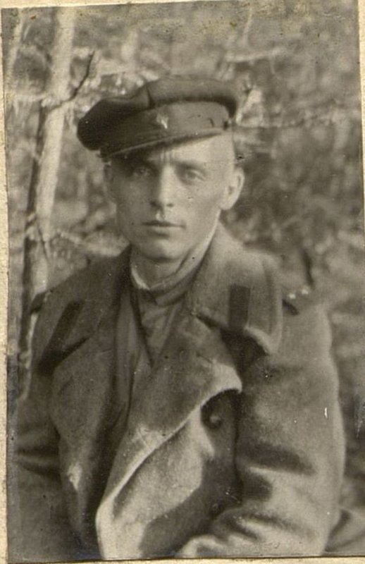 Image: Sapper platoon commander. Lieutenant Mozhaev