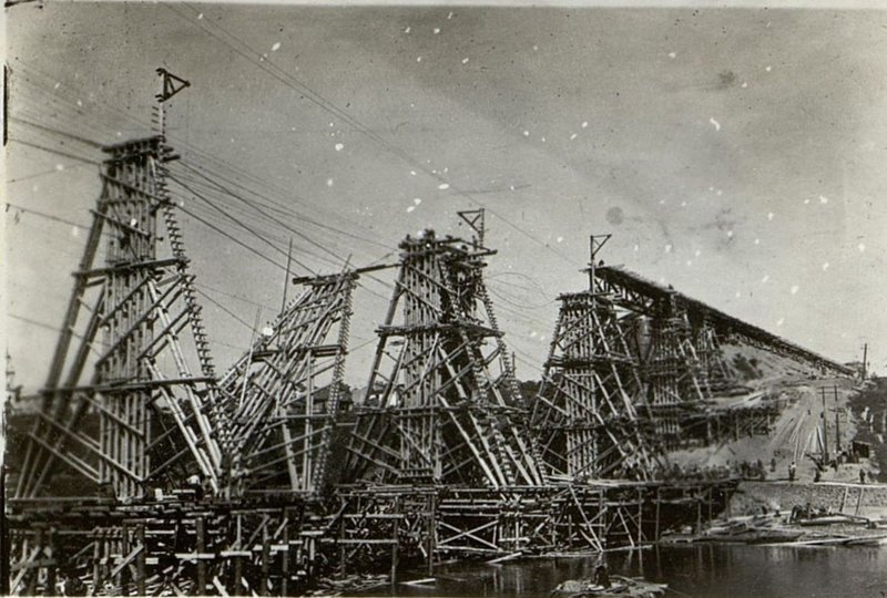 Image: Bridge over the river Neman near the city of Grodno