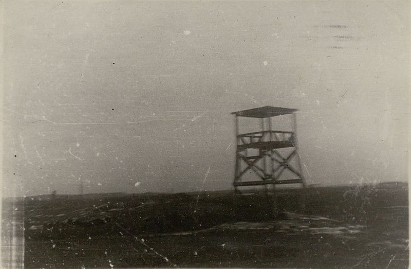 Фотография: В этом лагере погибли тысячи военнопленных русских и поляков
