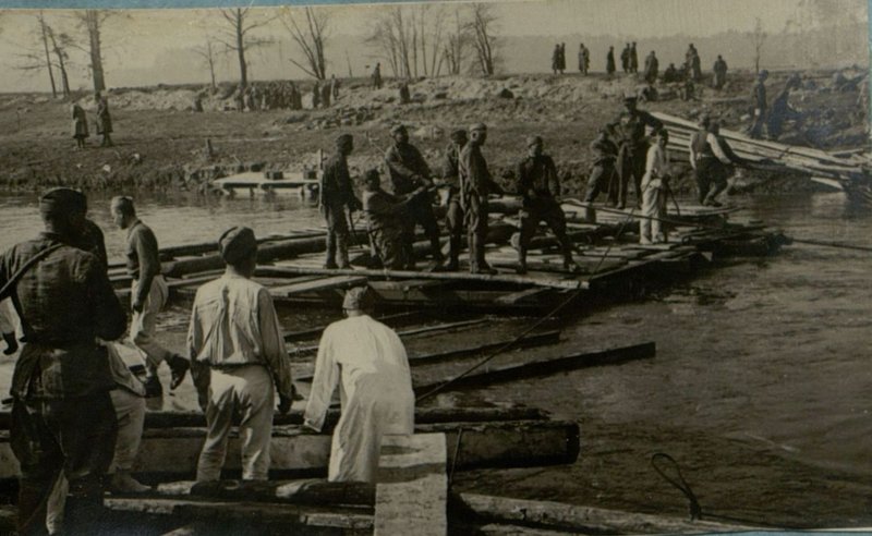 Image: Build a crossing