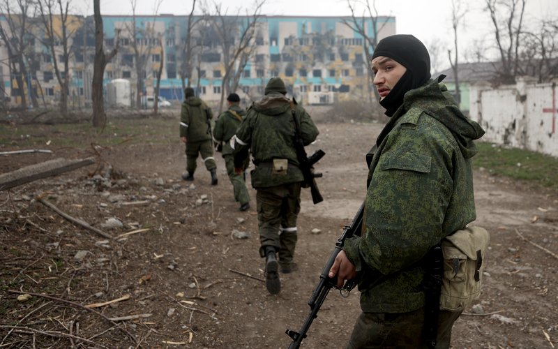 Военнослужащие 4го батальона, 107го стрелкового полка в Мариуполе