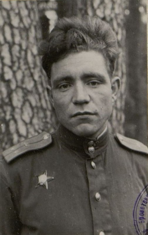 Image: Tank commander Lieutenant Zhuravlev Ivan Antonovich