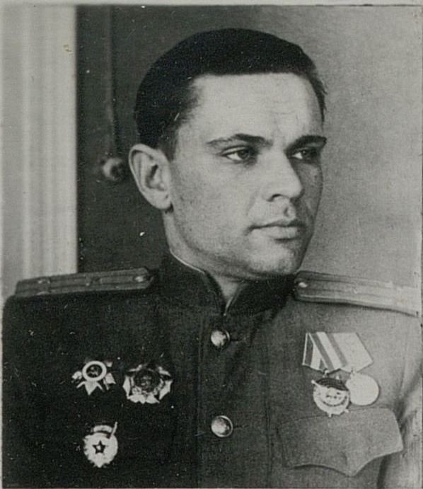 Фотография: Командир 1394 АЗПСП Гвардии подполковник Шеметков Александр Лаврентьевич