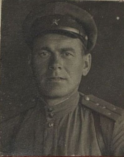 Image: Deputy battalion commander of the political unit Captain Gorbunov