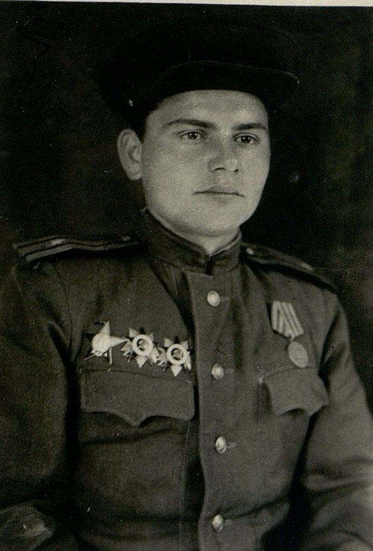 Фотография: Майор Георгий Петрович Шохирев, коммунист, ветеран дивизии