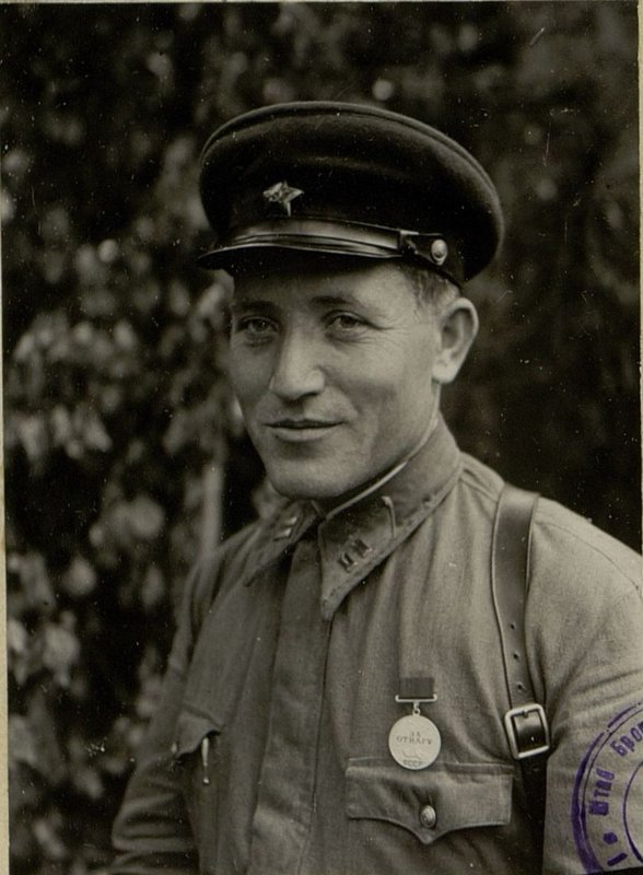 Фотография: Помощник командира  бригады по технической части майор Жидовецкий Соломон Иосифич