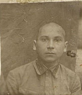 Фотография: Отважный радист младший сержант Кожуров