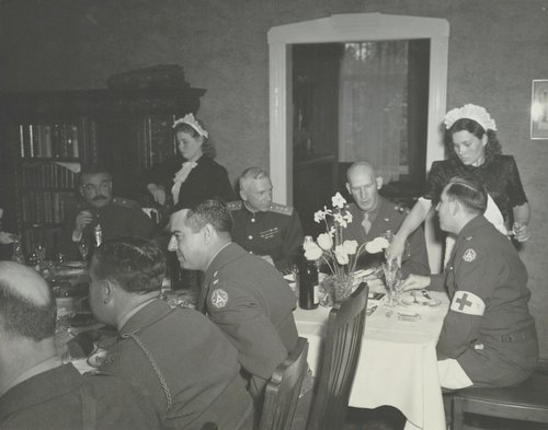 Союзники за праздничным столом Германия, г. Цербст