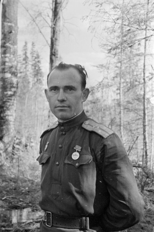 Assistant Staff Officer of the 30th Guards Rifle Regiment of the 8th Guards Panfilov Division Guards Captain G. Medvedchikov