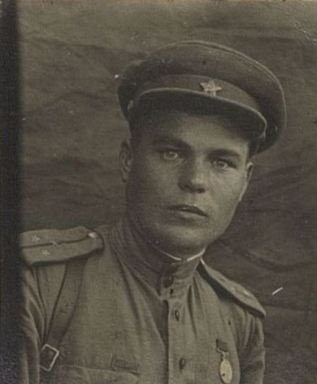 Image: 1st Company Commander Senior Lieutenant Ryzhkov